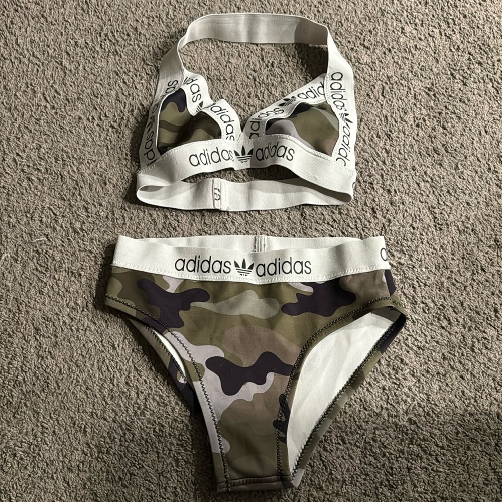 bathingsuit